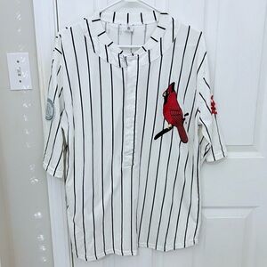 NWOT Vintage Style Button Front Saint Louis Cardinals Short Sleeve Tee